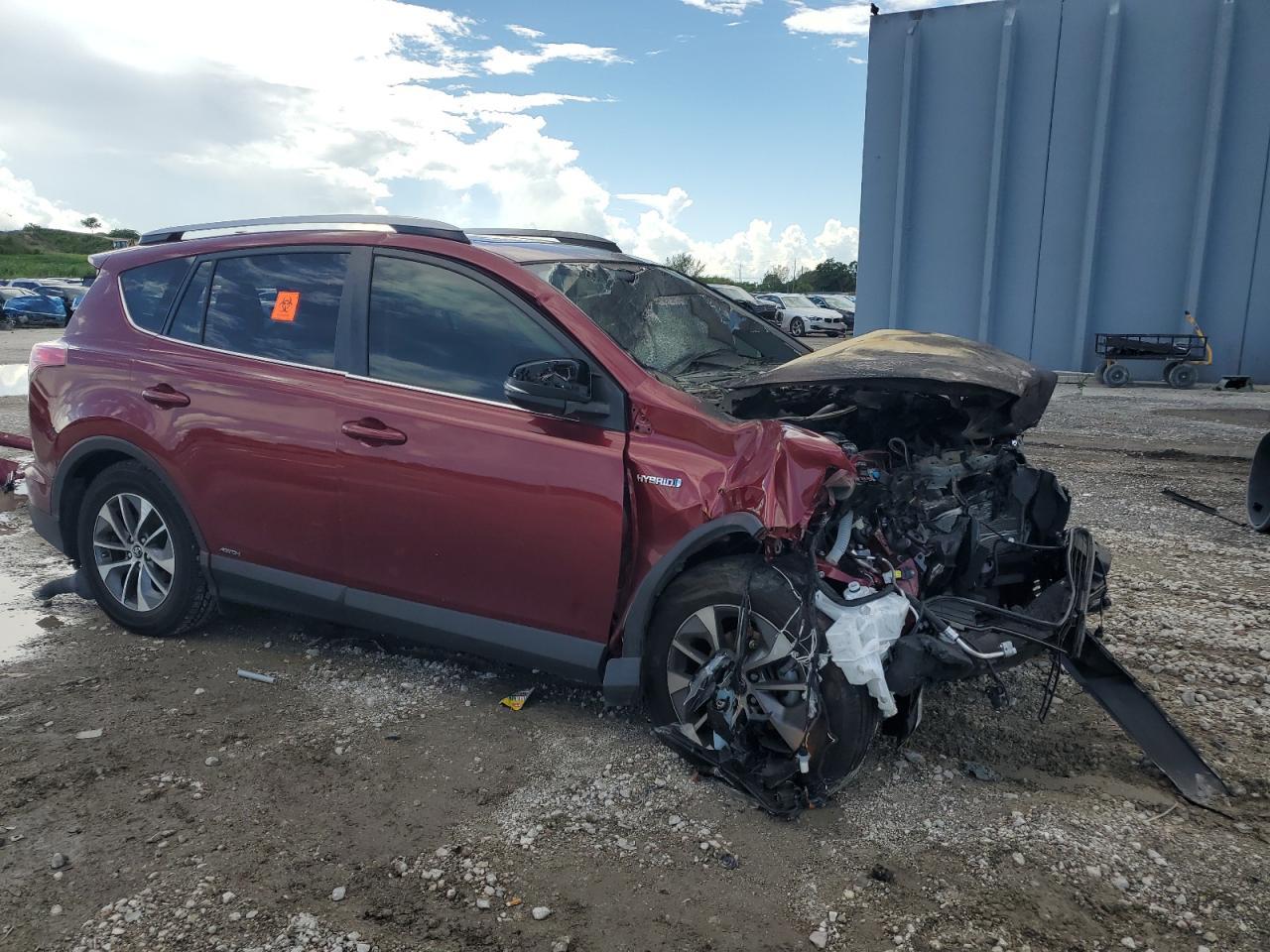 2018 Toyota Rav4 Hv Le - Image 4