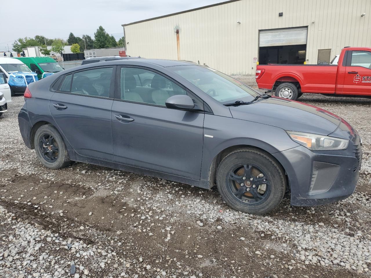 2017 Hyundai Ioniq Blue - Фото 4