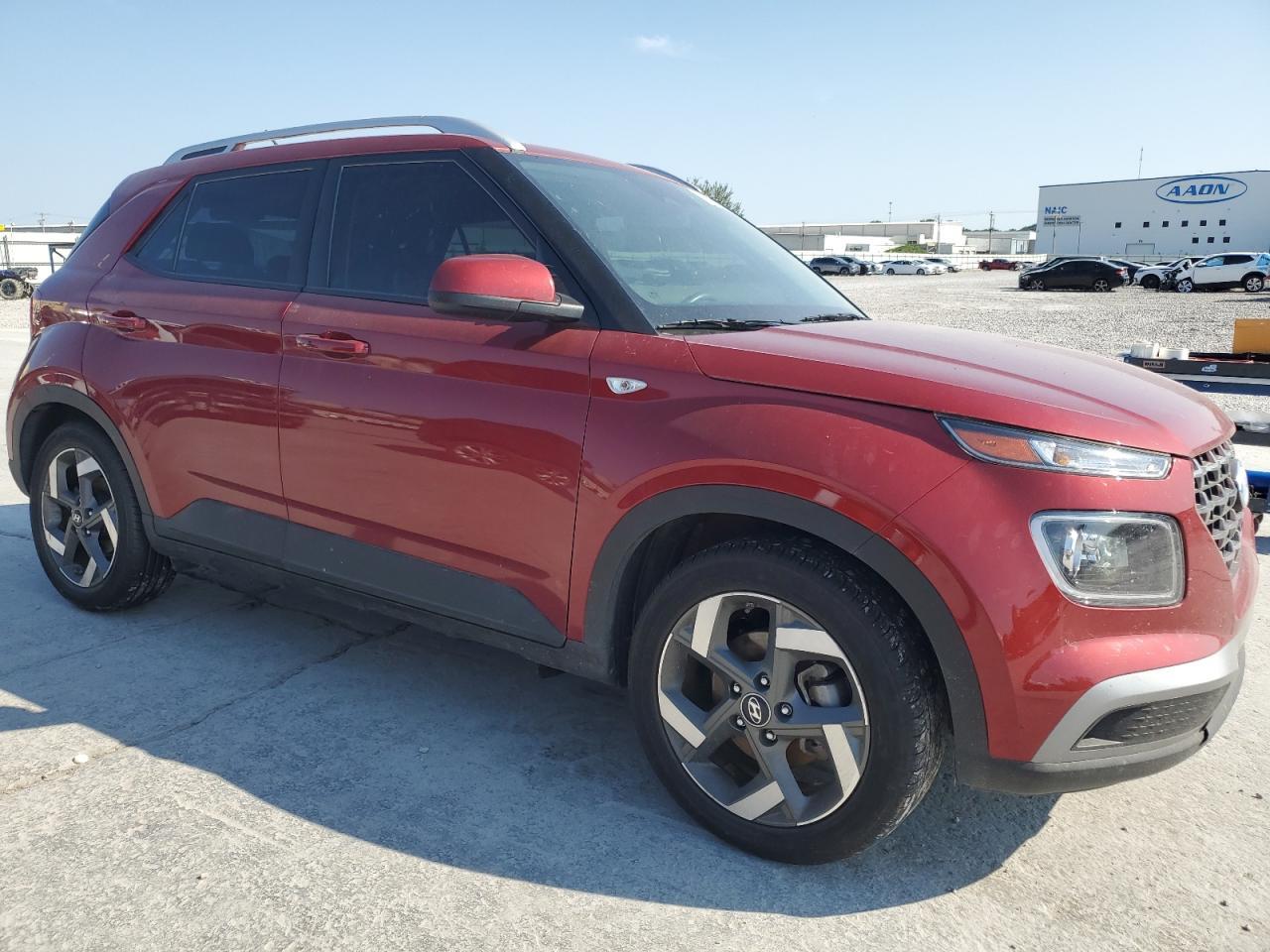 2024 Hyundai Venue Limited - Image 4