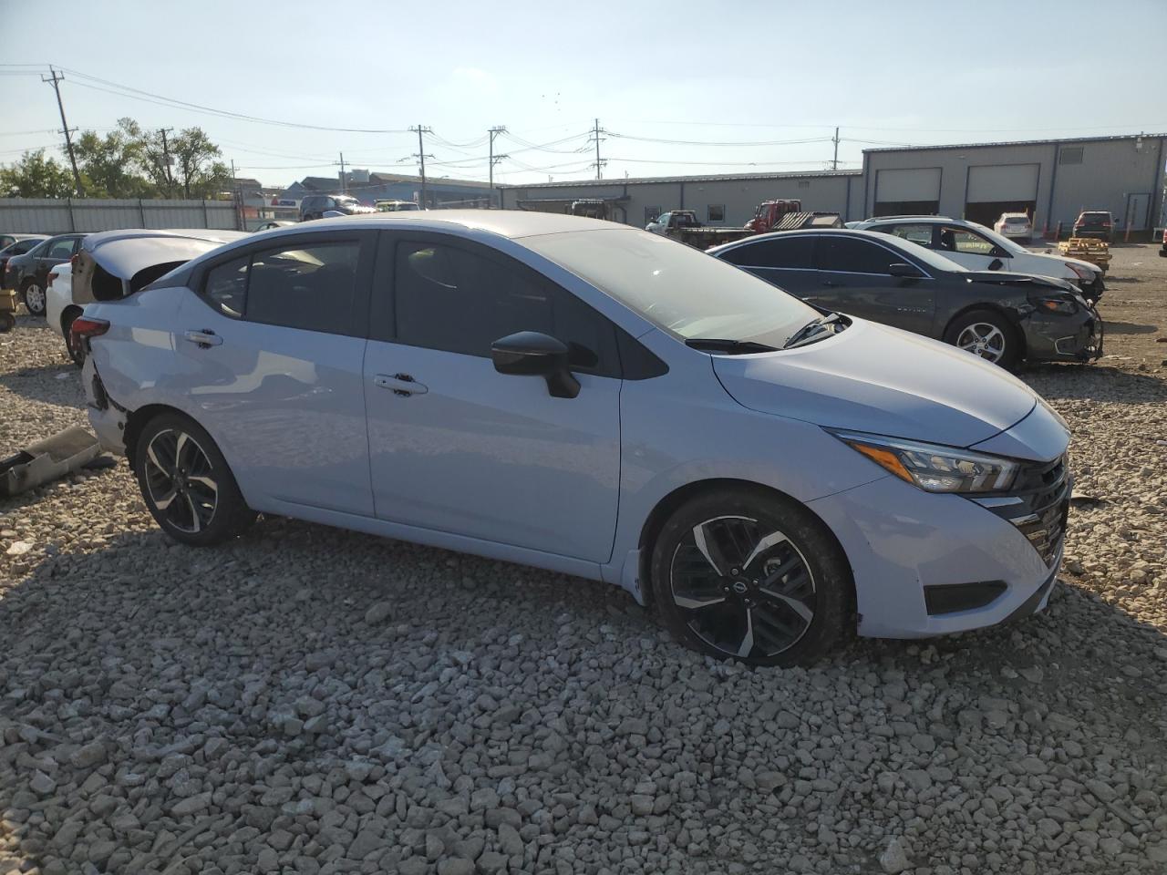 2024 Nissan Versa Sr - Фото 4