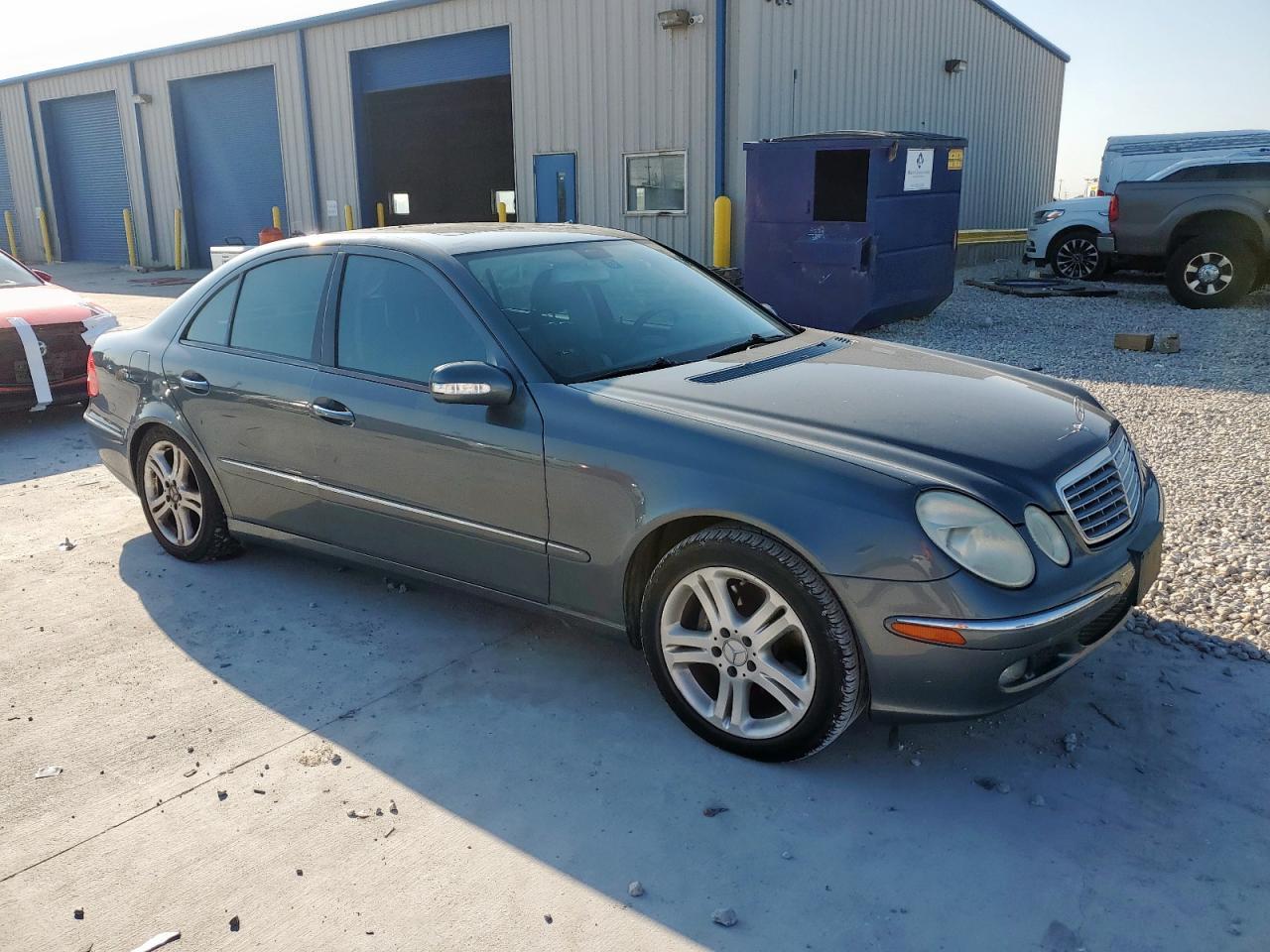 2005 Mercedes-Benz E 500 - Фото 4