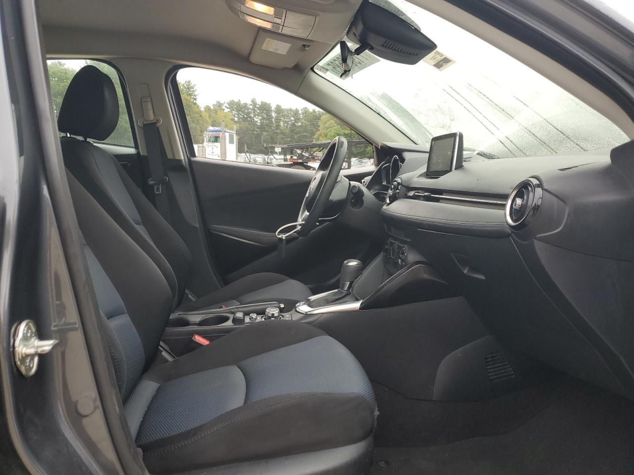 2017 Toyota Yaris Ia - Фото 7