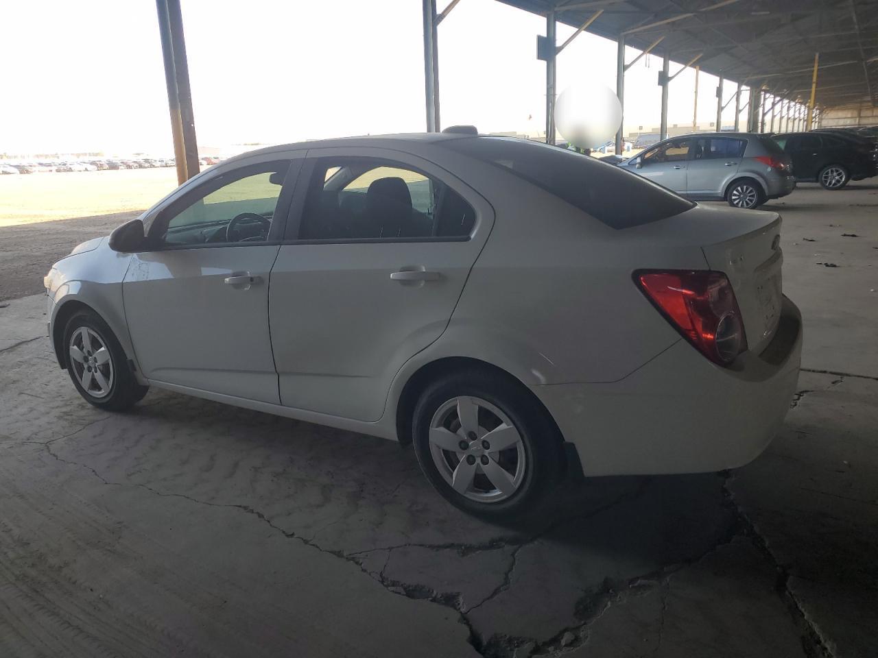 2015 Chevrolet Sonic Ls - Image 2