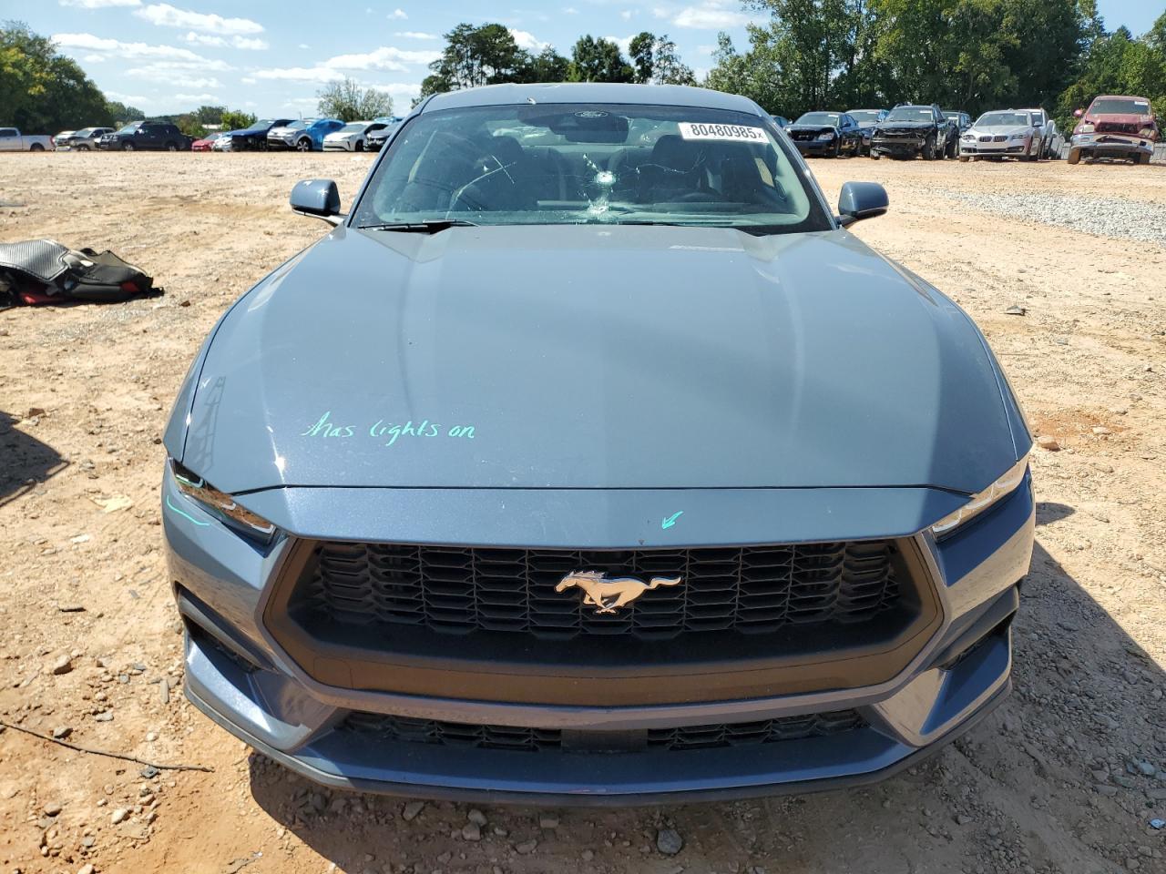 2025 Ford Mustang - Фото 5