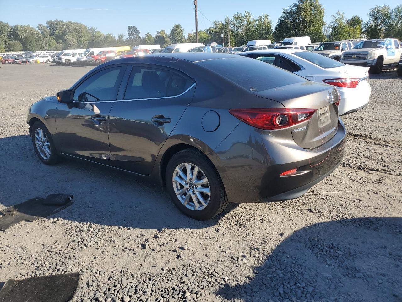 2016 Mazda 3 Sport - Image 2