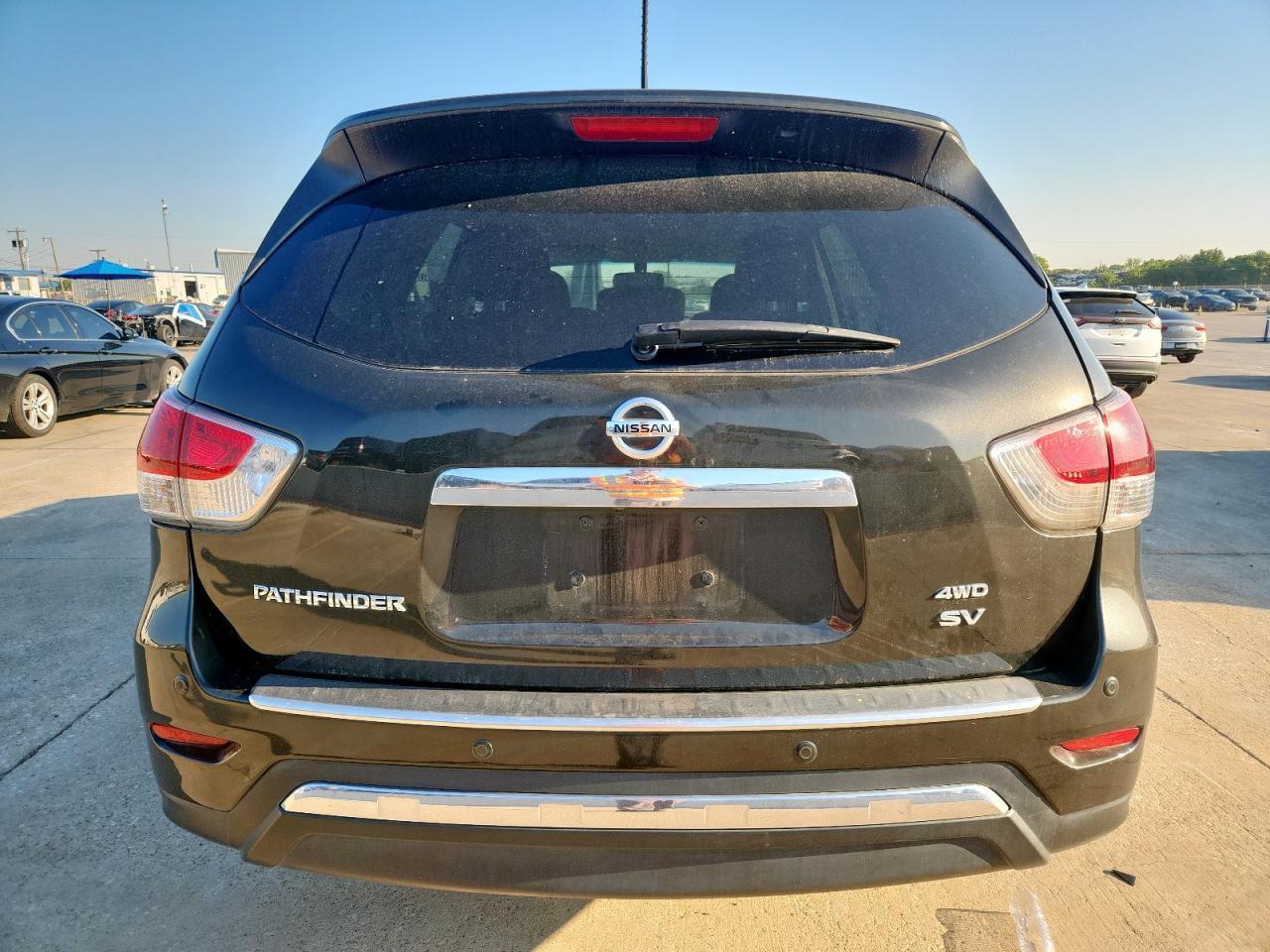 2015 Nissan Pathfinder S - Фото 6