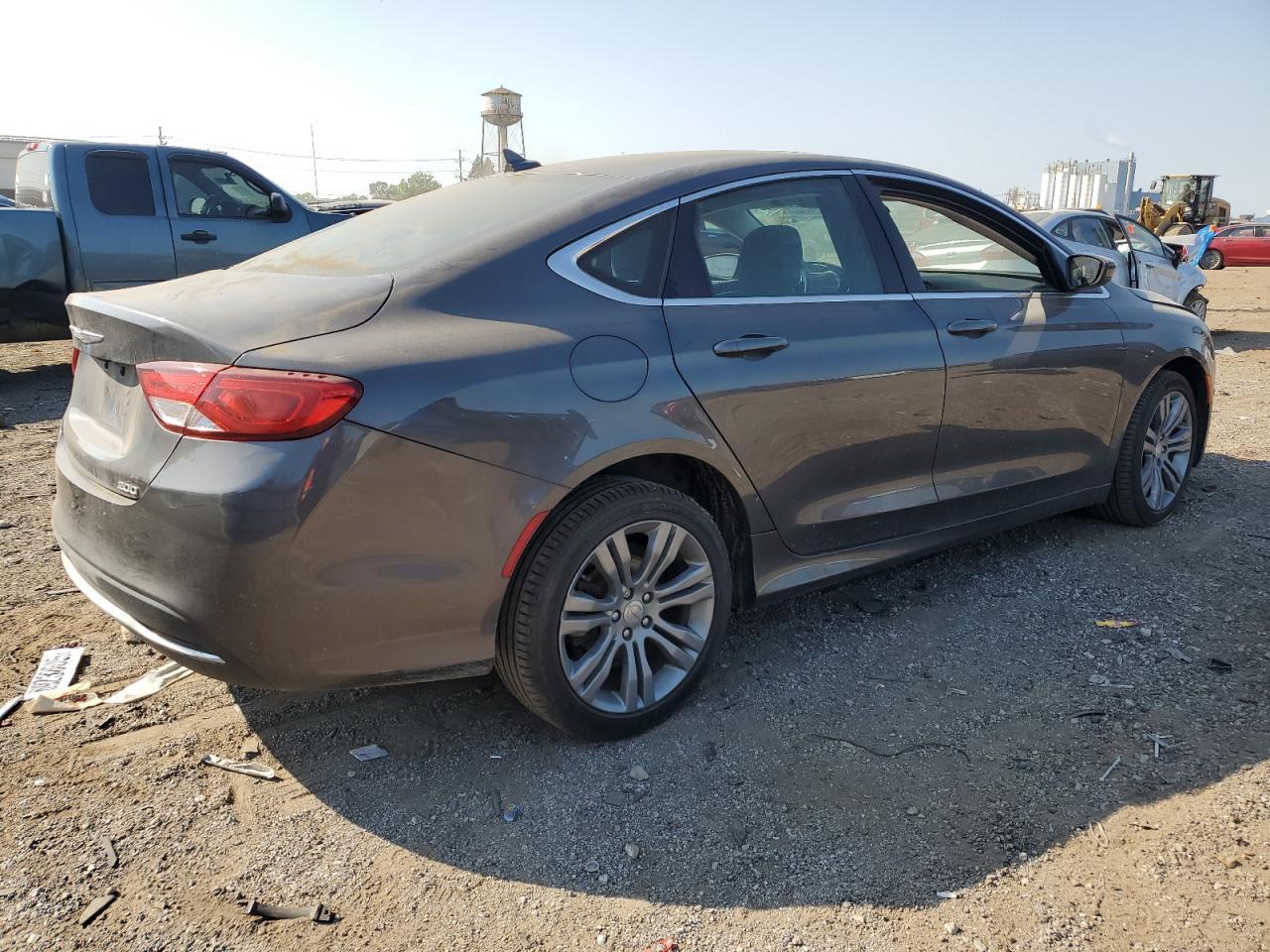 2016 Chrysler 200 Limited - Фото 3