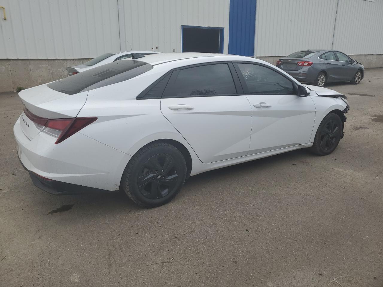 2023 Hyundai Elantra Sel - Фото 3