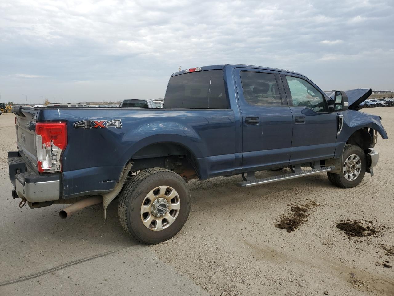 2017 Ford F350 Super Duty - Image 3