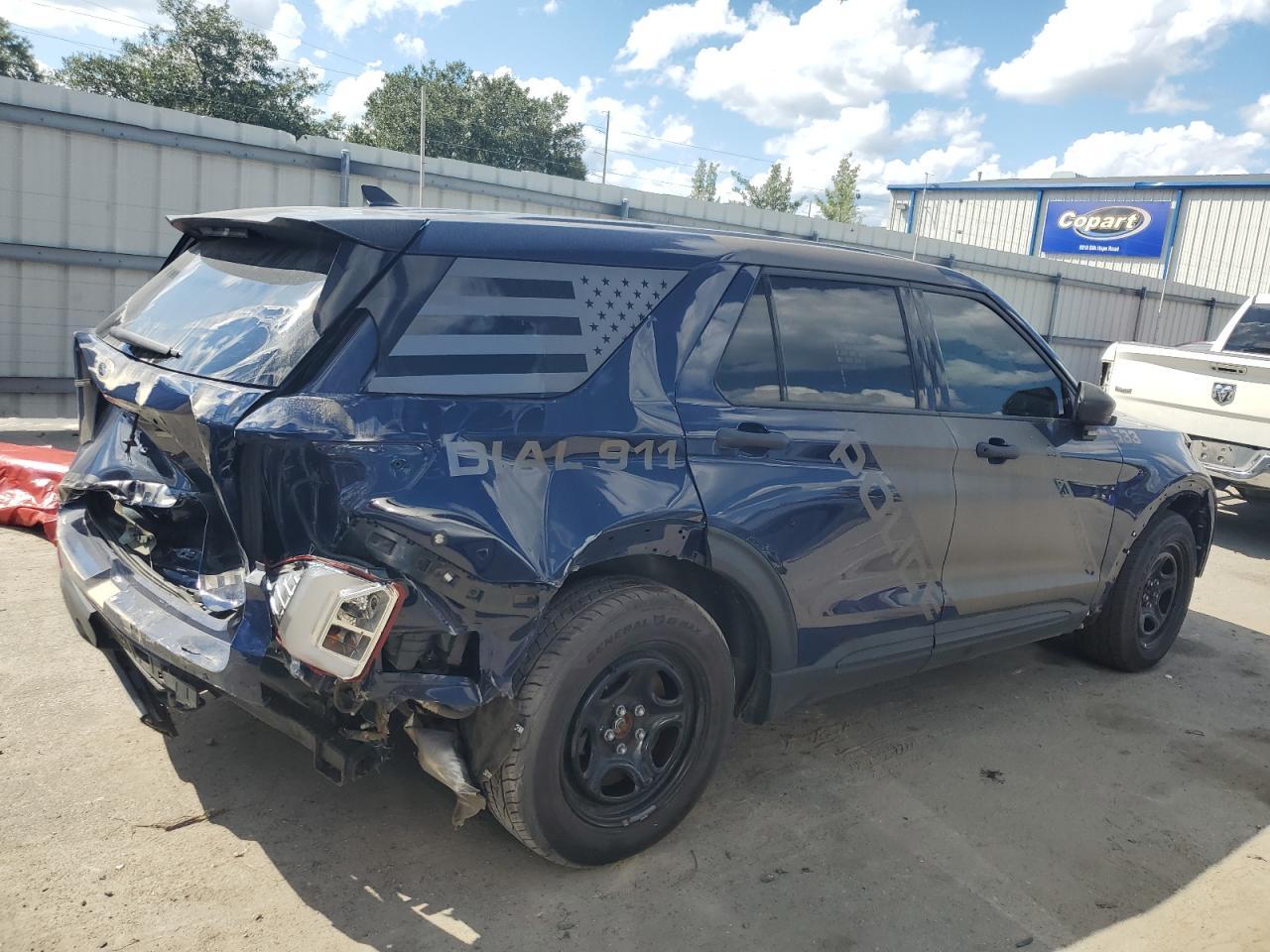 2023 Ford Explorer Police Interceptor - Image 3