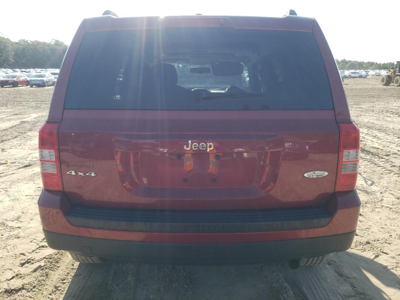 2015 Jeep Patriot Latitude - Image 6