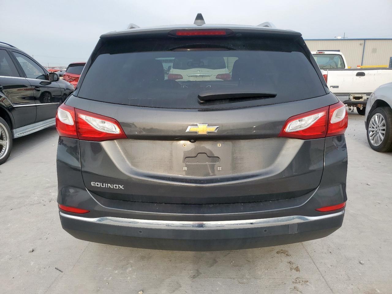 2020 Chevrolet Equinox Premier - Image 6