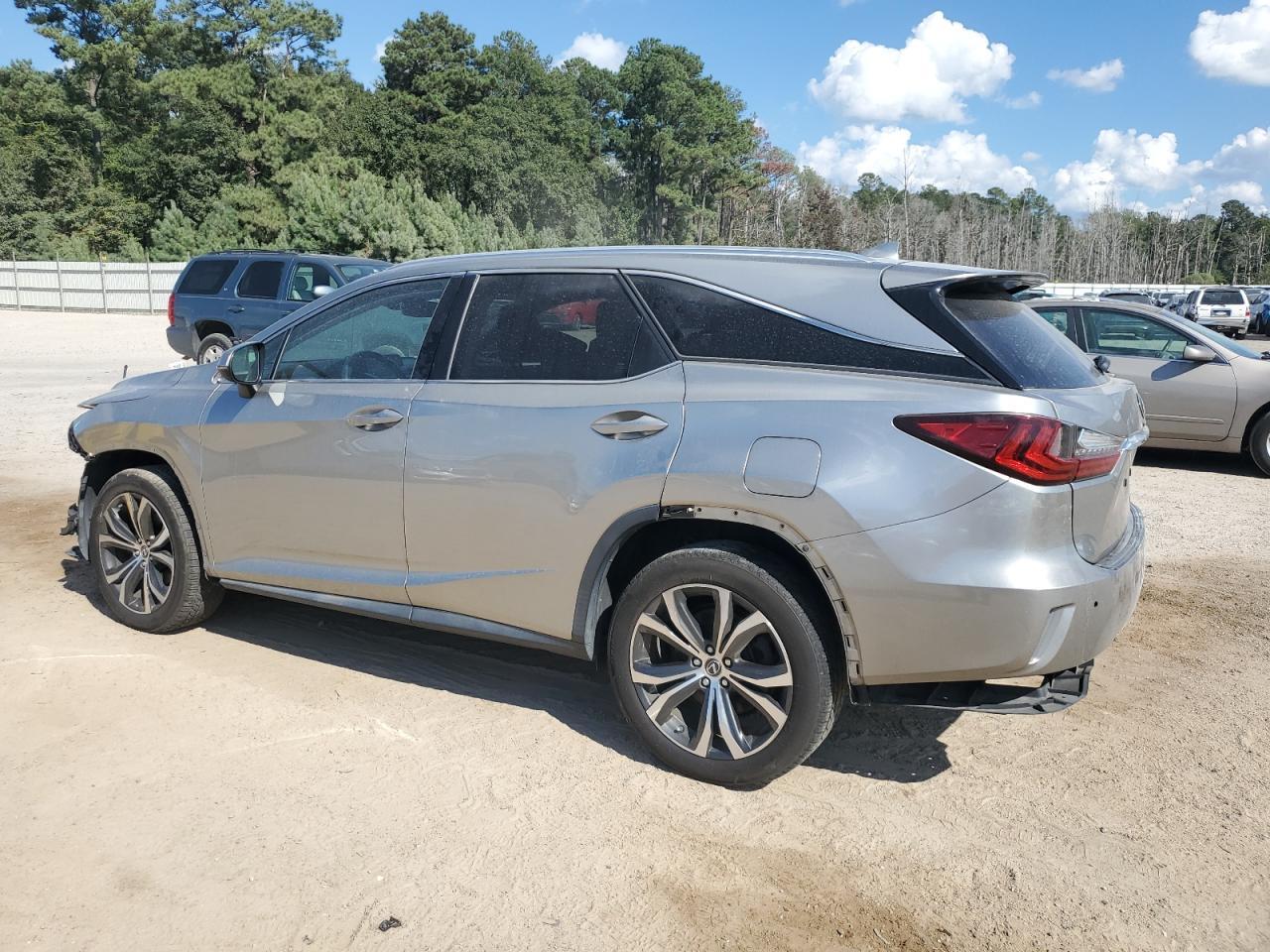2019 Lexus Rx 350 L - Image 2
