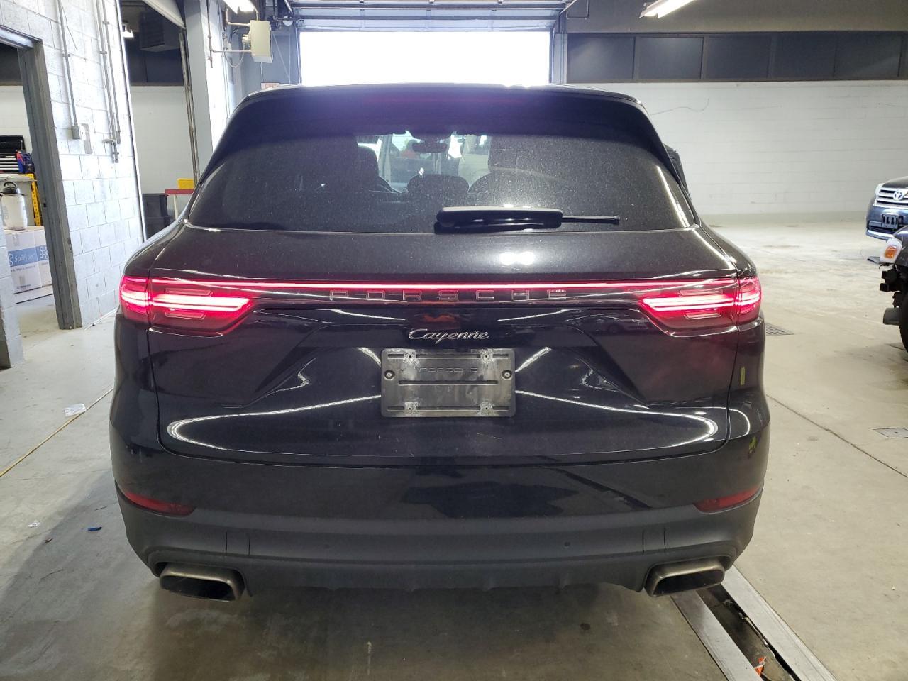 2019 Porsche Cayenne - Фото 6