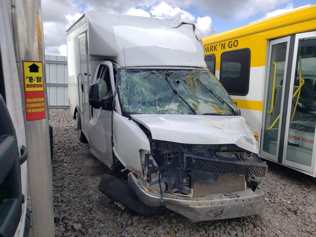 2021 Chevrolet Express G3 - Trucks Delivery Truck - Фото 4