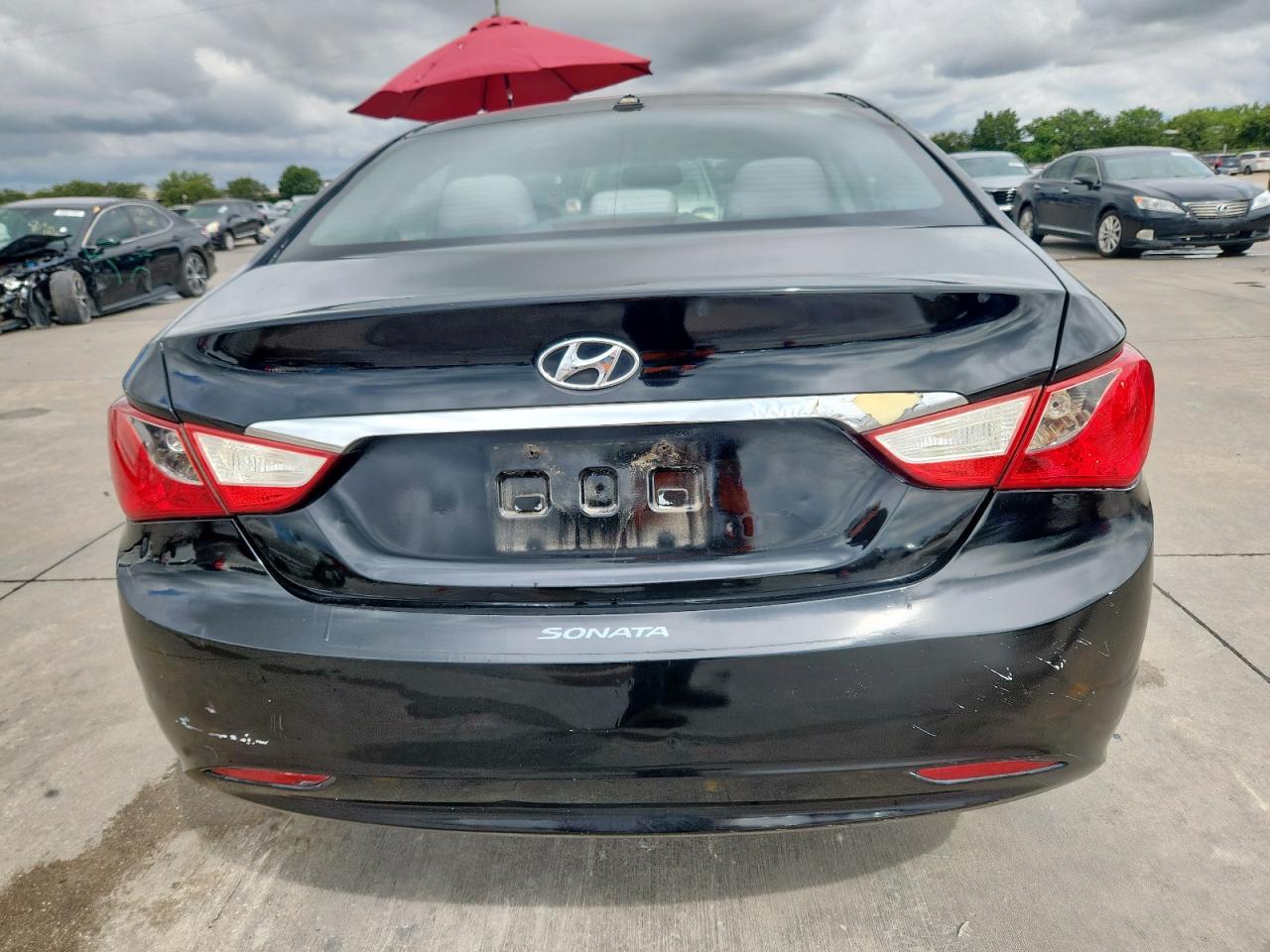 2011 Hyundai Sonata Gls - Image 6