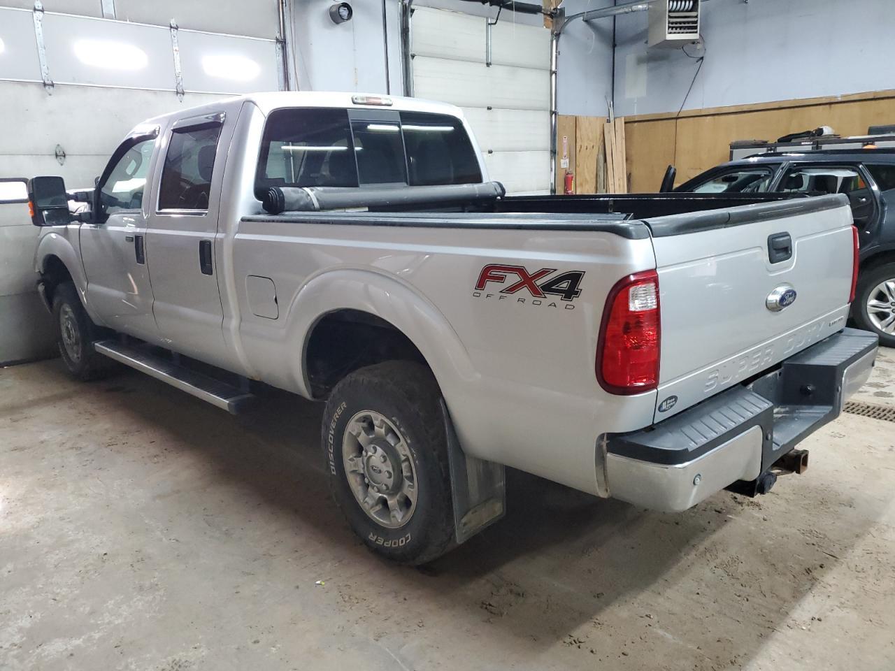 2014 Ford F250 Super Duty - Фото 2