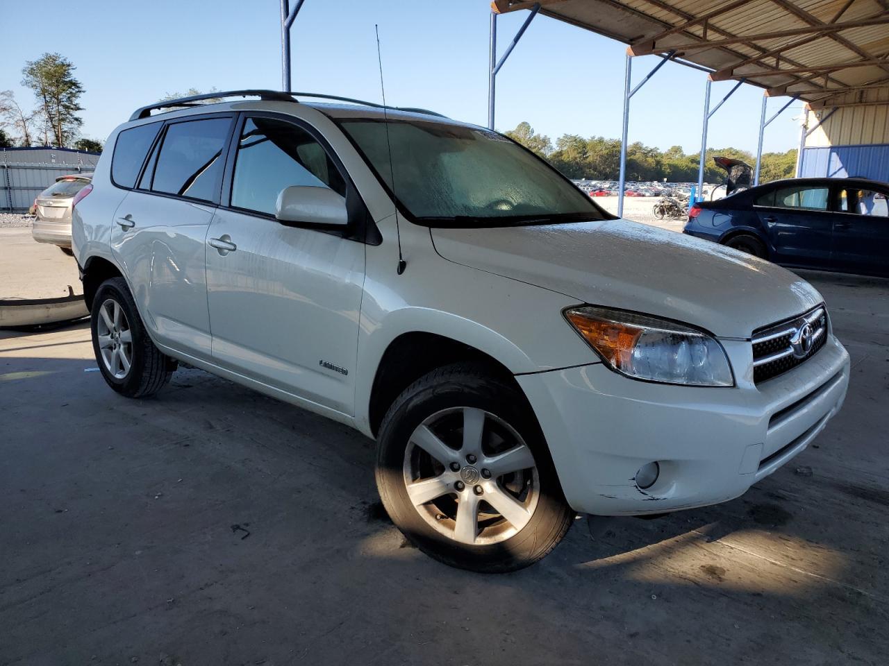 2008 Toyota Rav4 Limited - Image 4