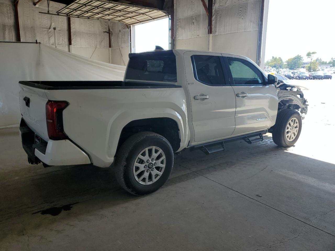 2025 Toyota Tacoma Double Cab - Фото 3