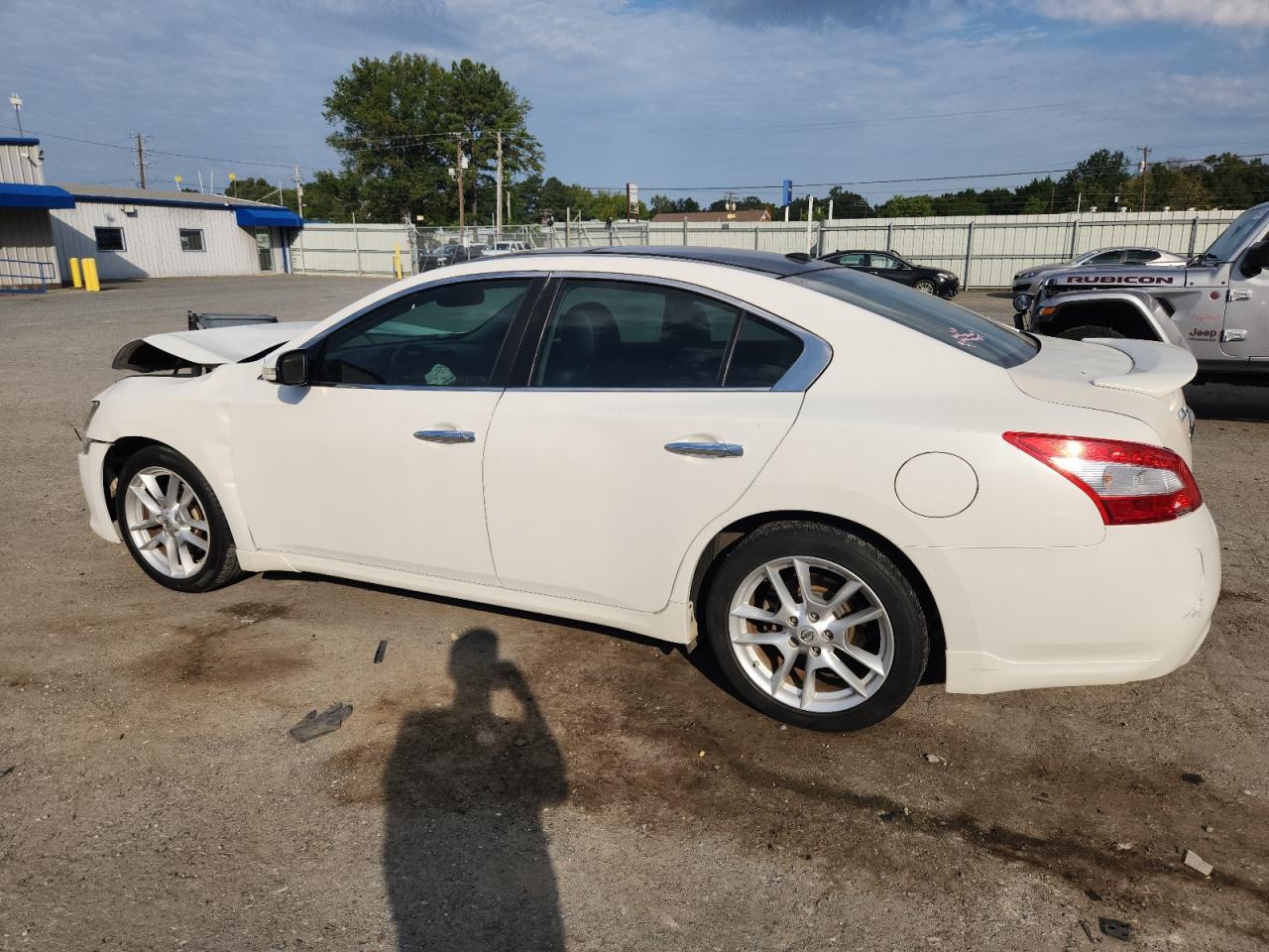 2011 Nissan Maxima S - Фото 2