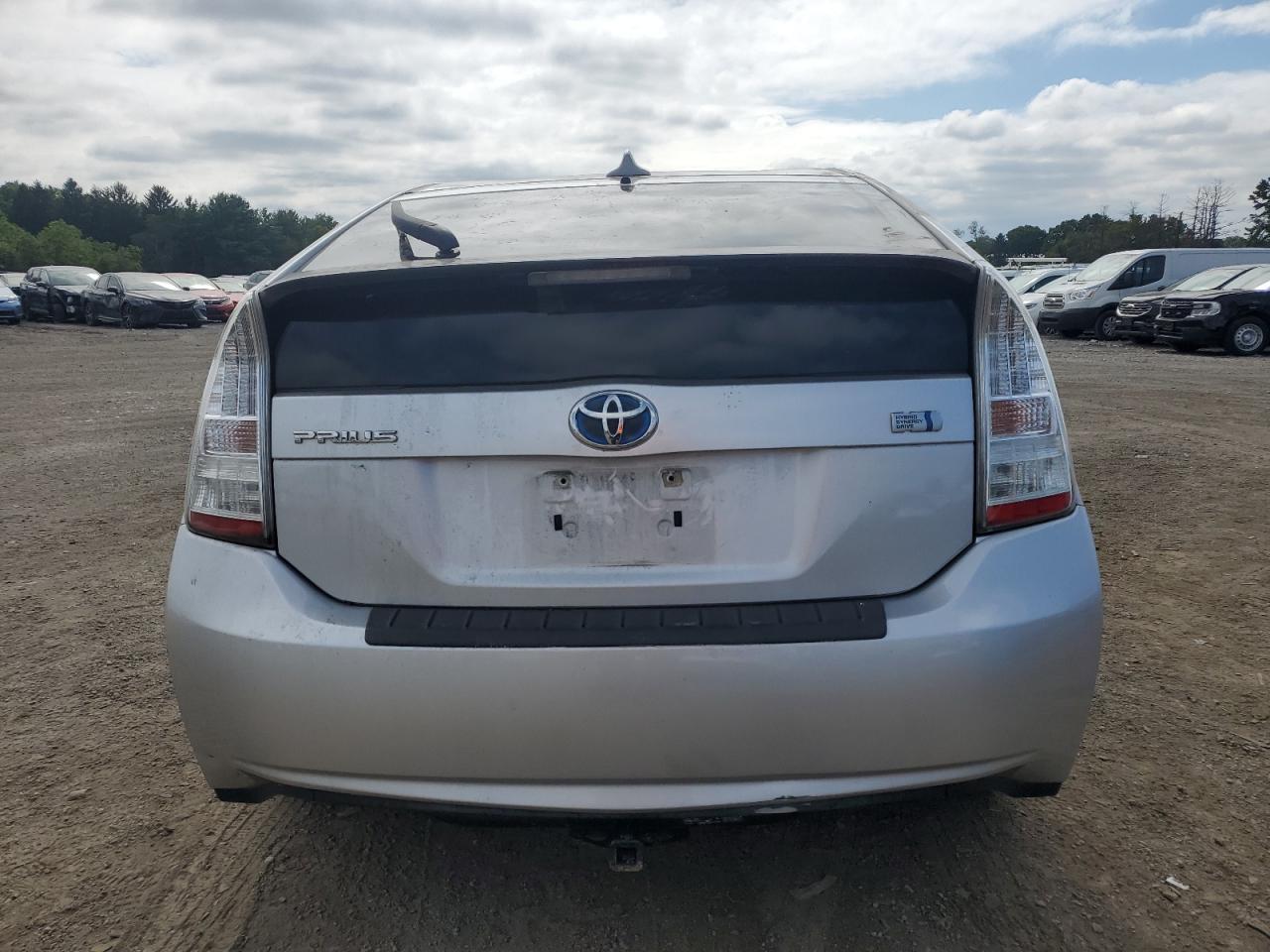 2011 Toyota Prius - Фото 6