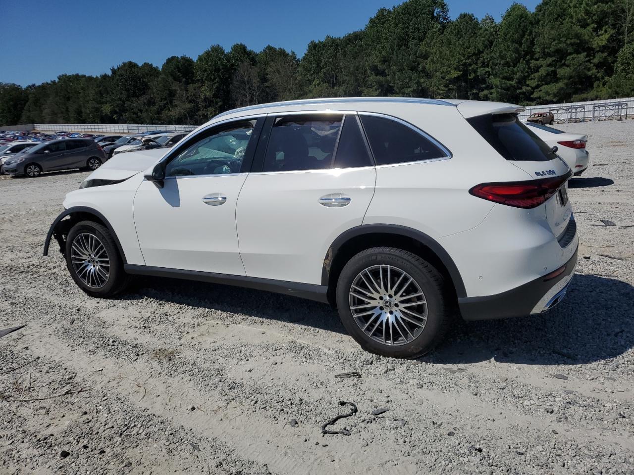 2025 Mercedes-Benz Glc 300 4Matic - Фото 2