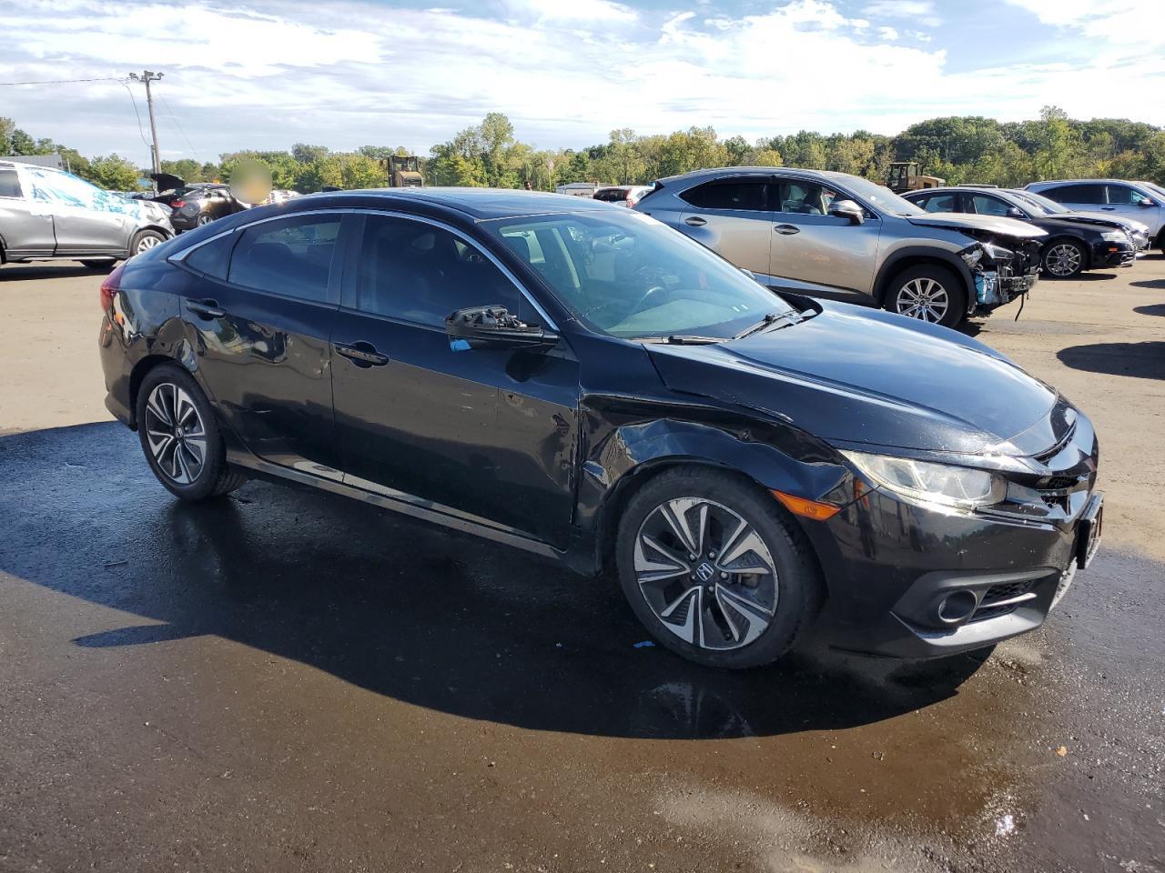 2018 Honda Civic Ex - Image 4