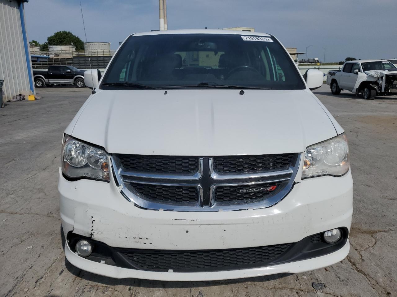 2017 Dodge Grand Caravan Sxt - Фото 5