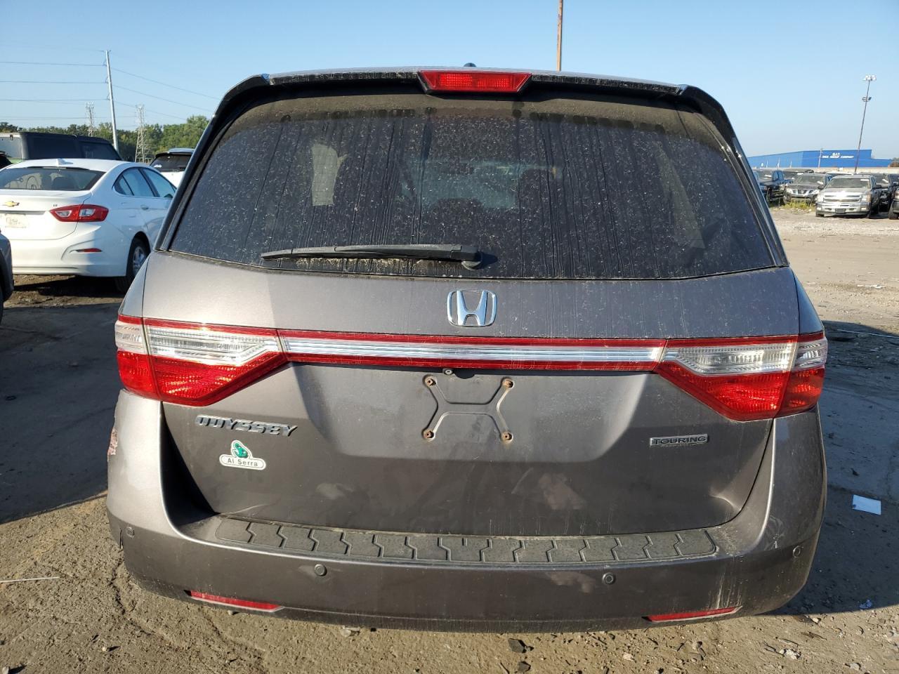 2012 Honda Odyssey Touring - Фото 6