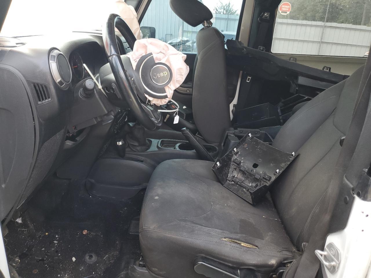 2015 Jeep Wrangler Sport - Фото 7
