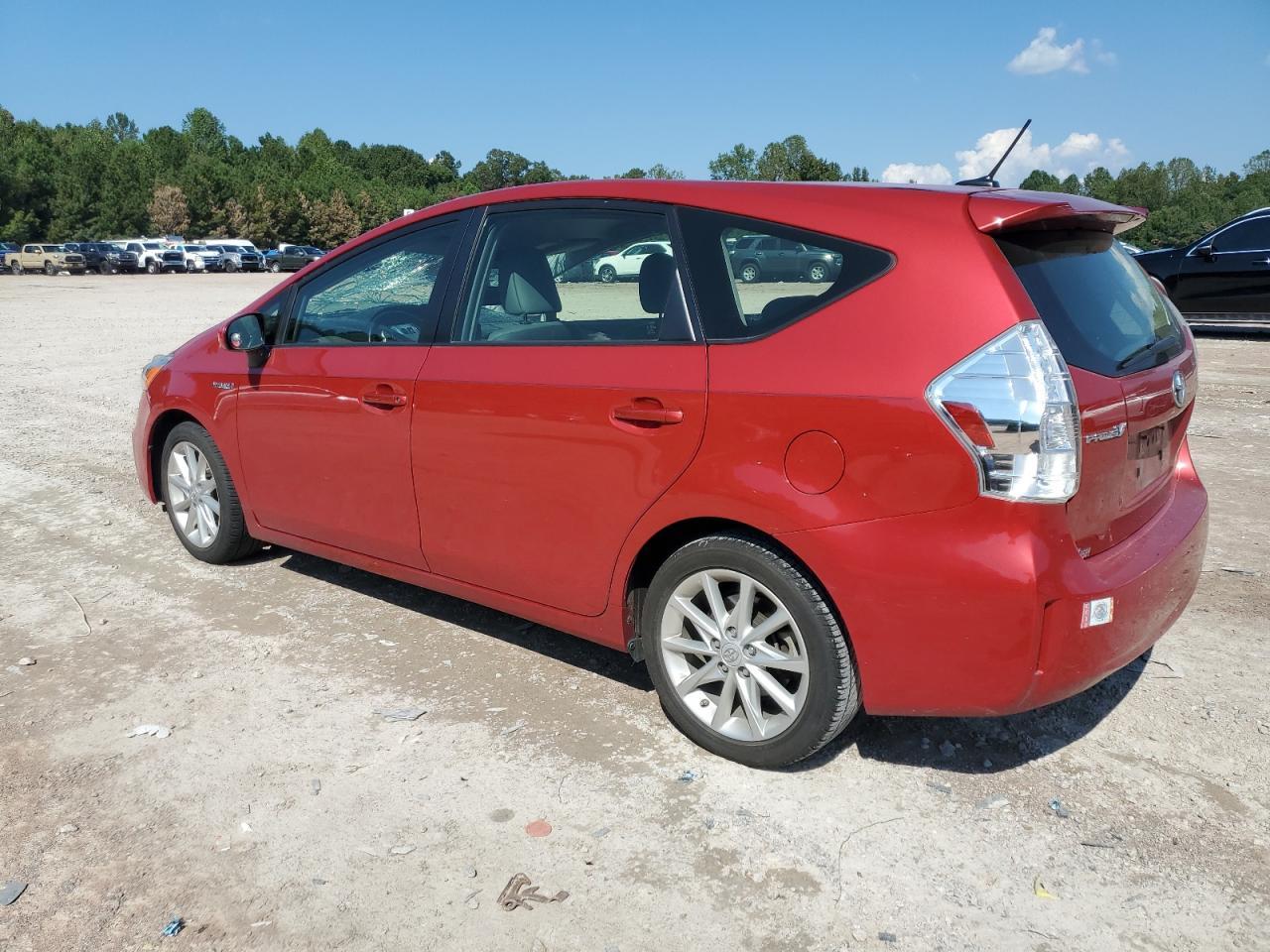2013 Toyota Prius V - Фото 2