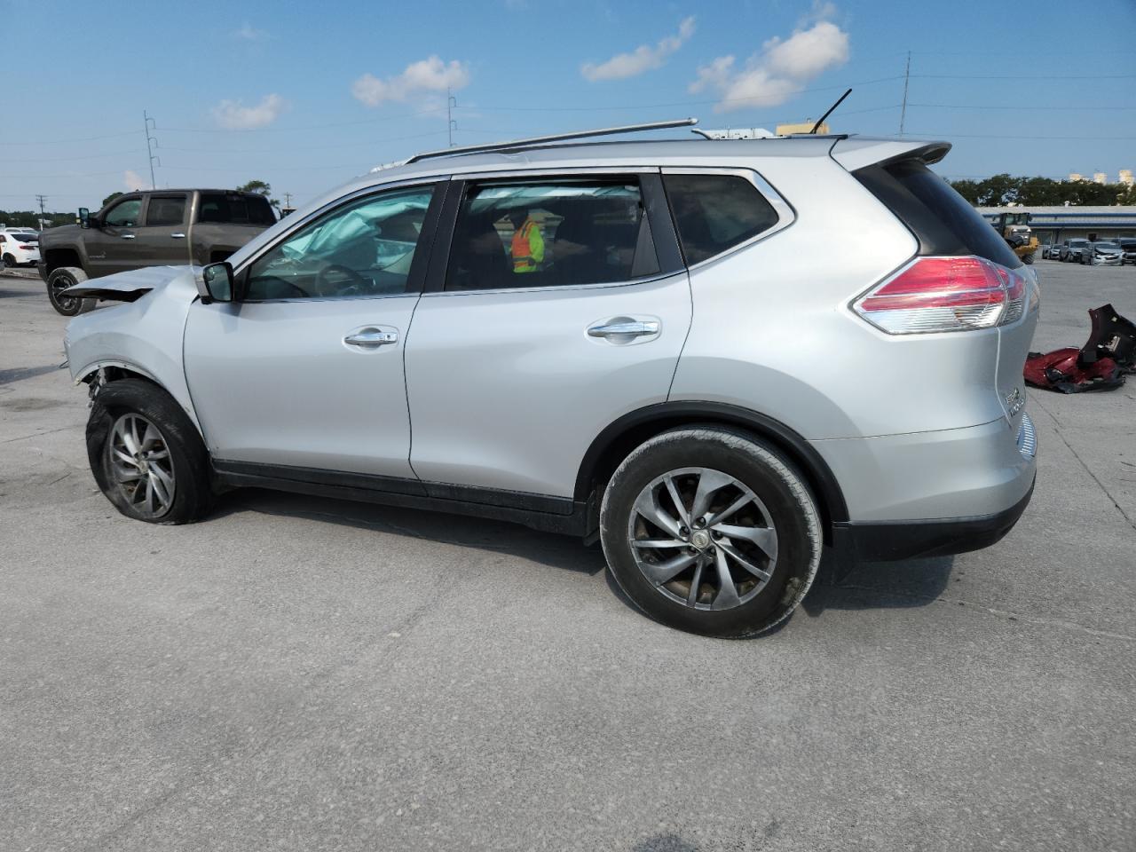 2014 Nissan Rogue S - Фото 2