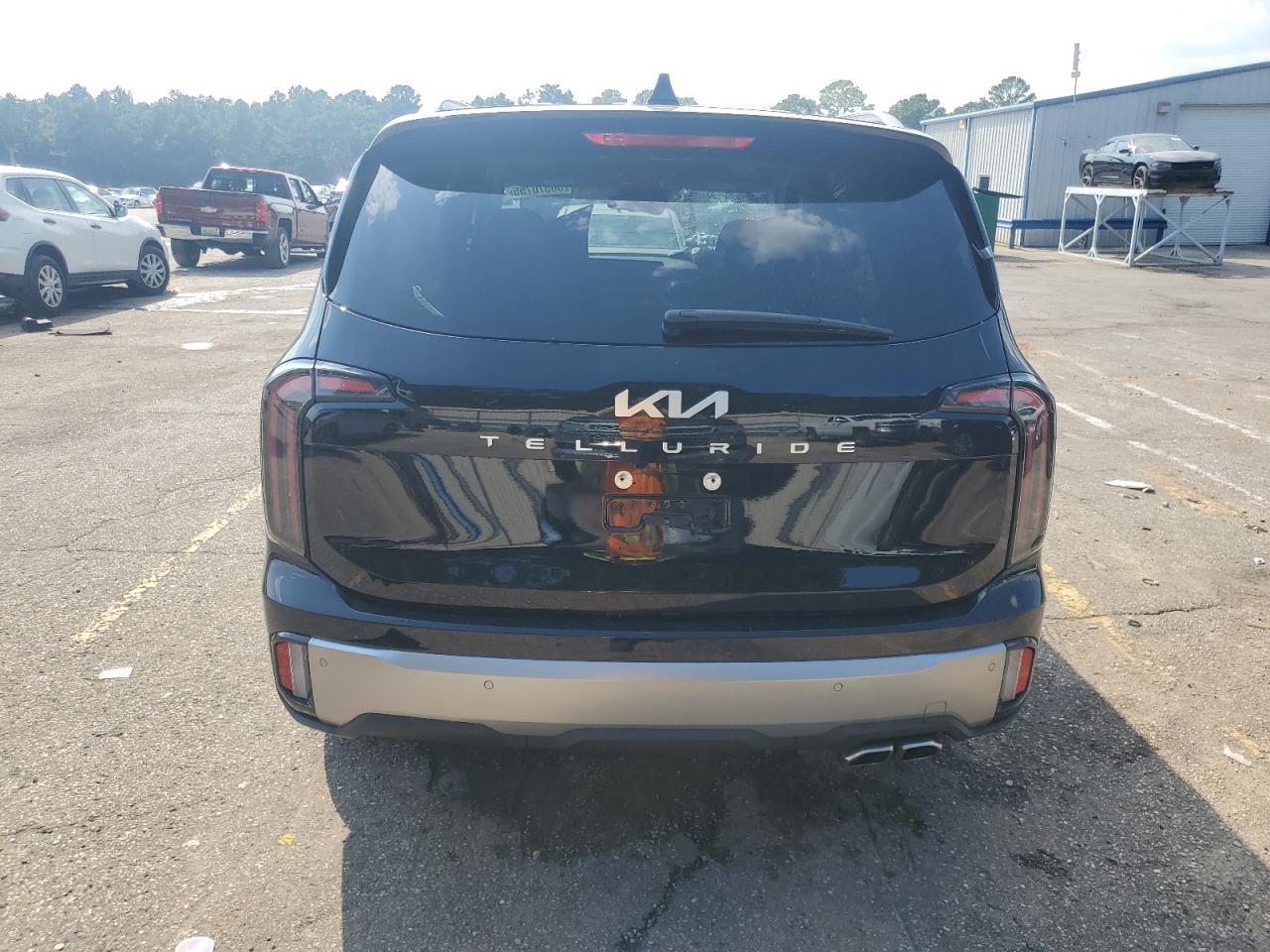 2025 Kia Telluride Ex - Image 6