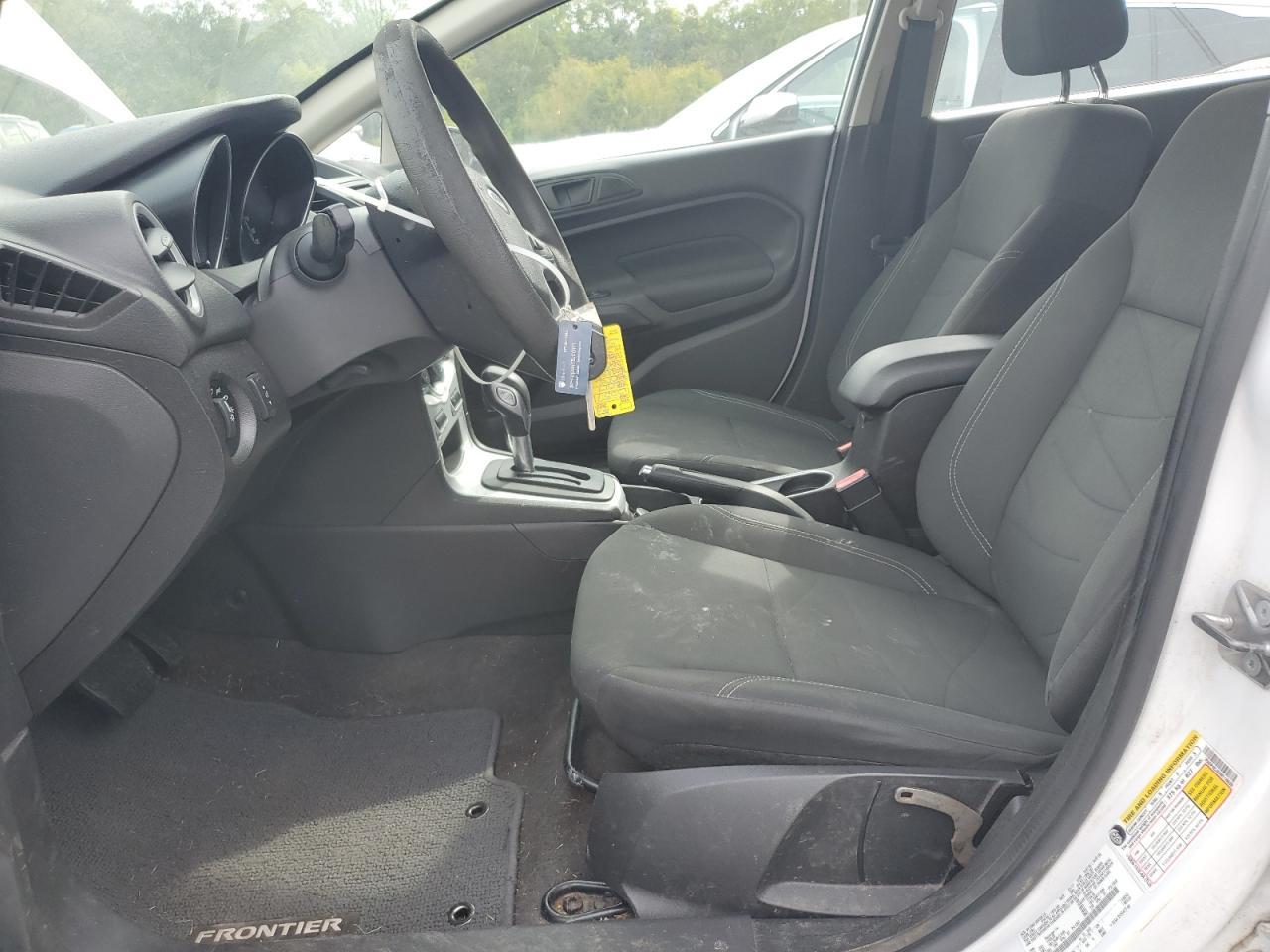 2017 Ford Fiesta Se - Фото 7
