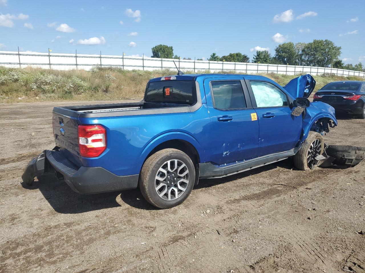 2024 Ford Maverick Lariat - Image 3