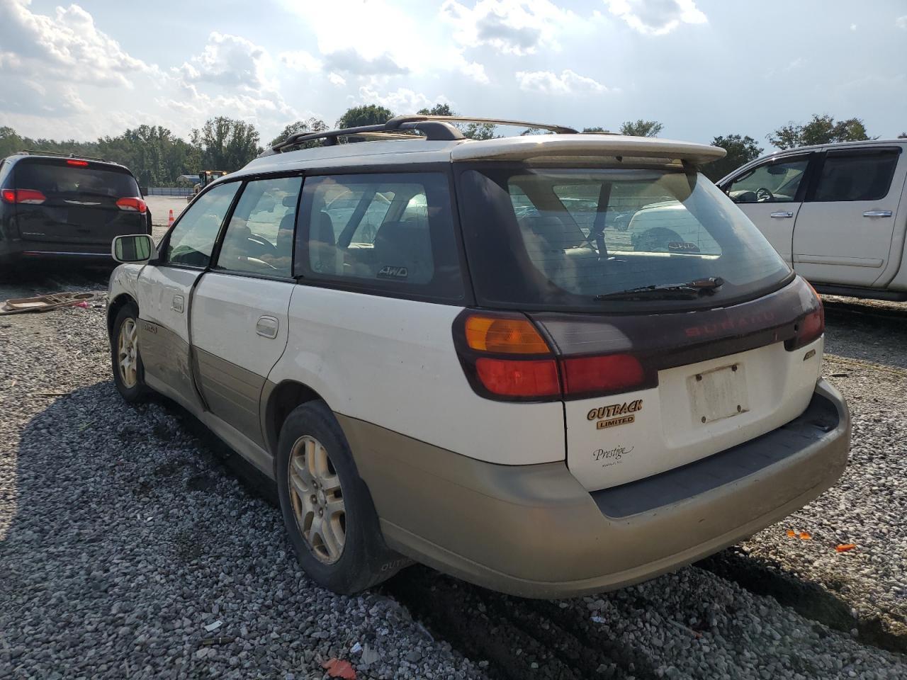 2000 Subaru Legacy Outback Limited - Image 2
