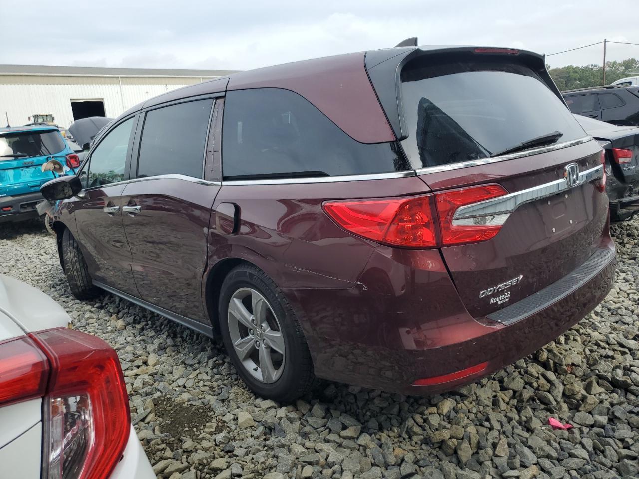 2018 Honda Odyssey Ex - Image 2