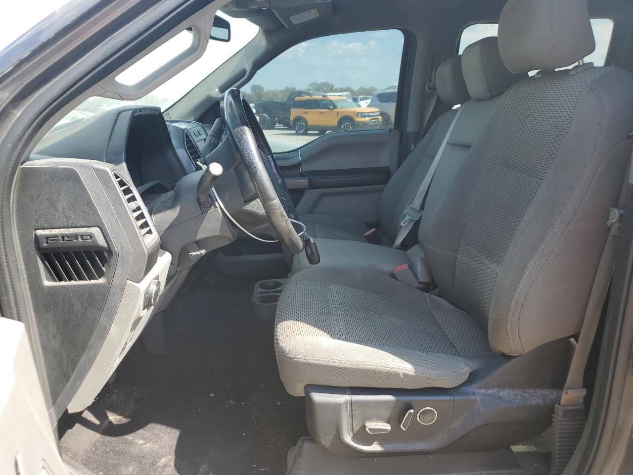 2015 Ford F150 Supercrew - Image 7