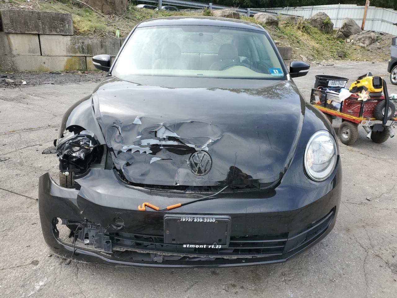 2014 Volkswagen Beetle - Фото 5