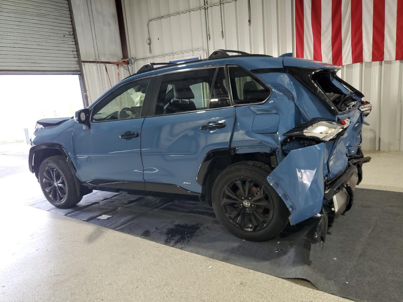 2022 Toyota Rav4 Se - Фото 2