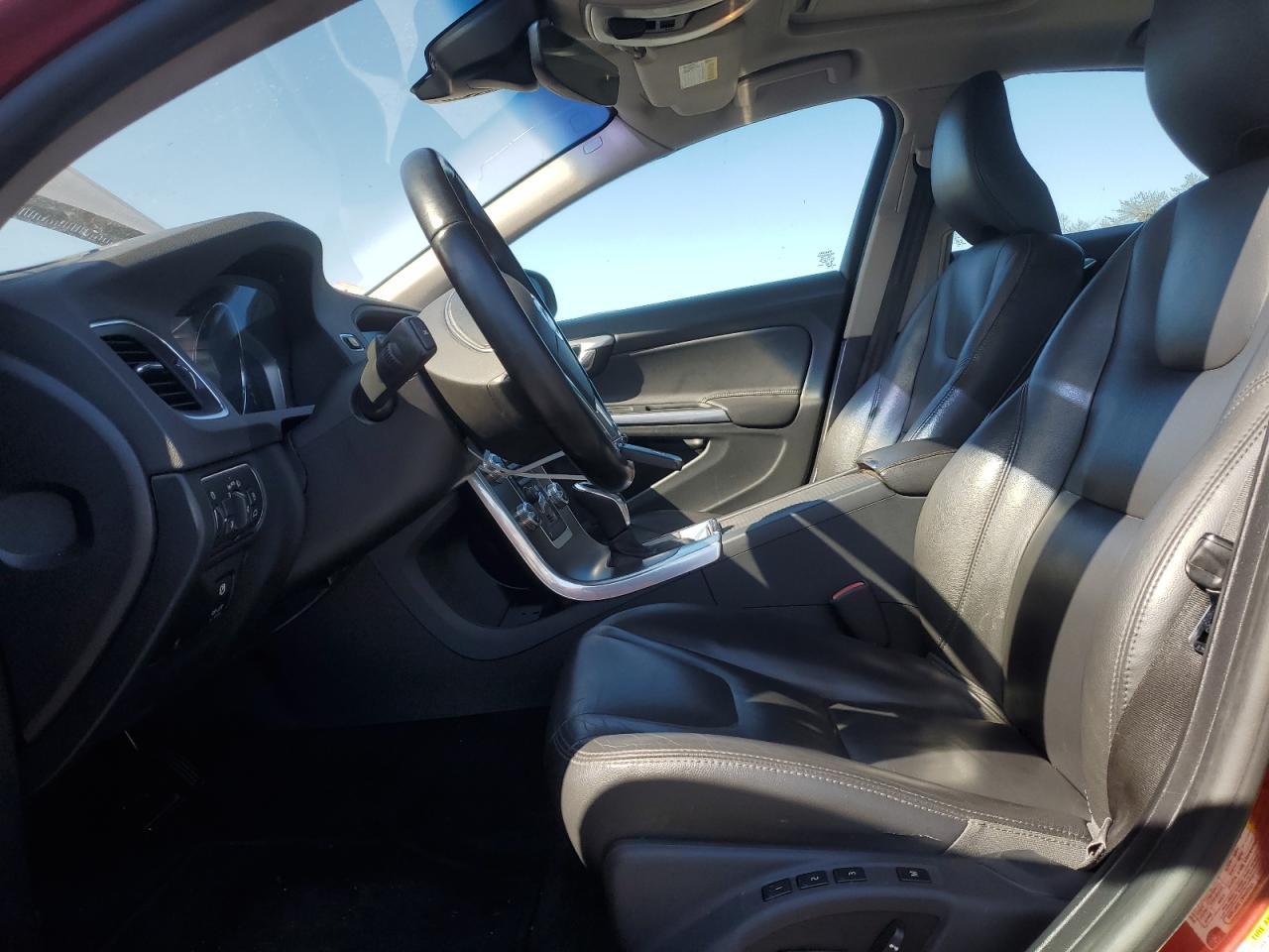 2015 Volvo S60 Premier - Image 7