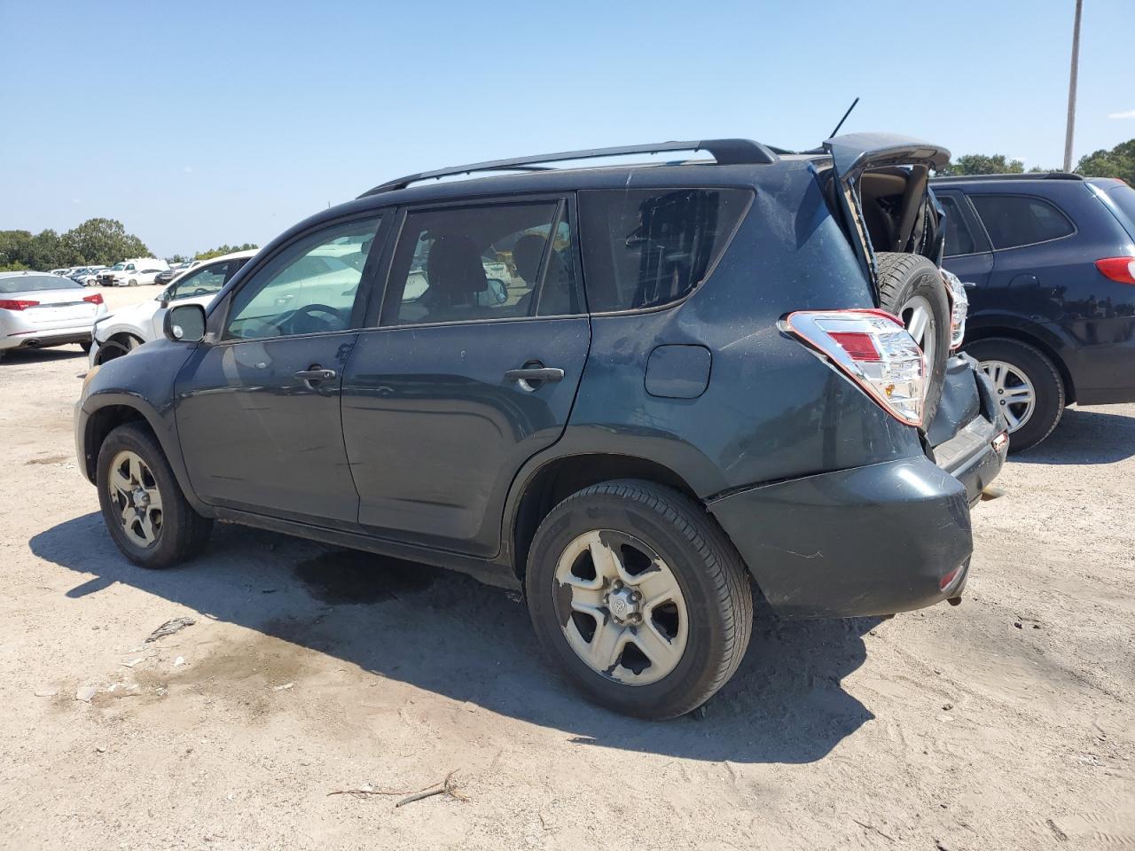 2010 Toyota Rav4 - Фото 2