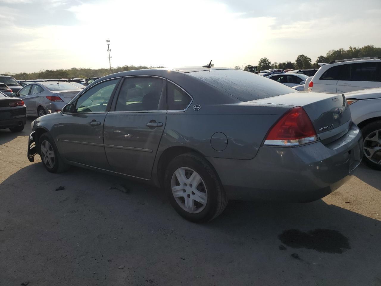 2008 Chevrolet Impala Ls - Фото 2