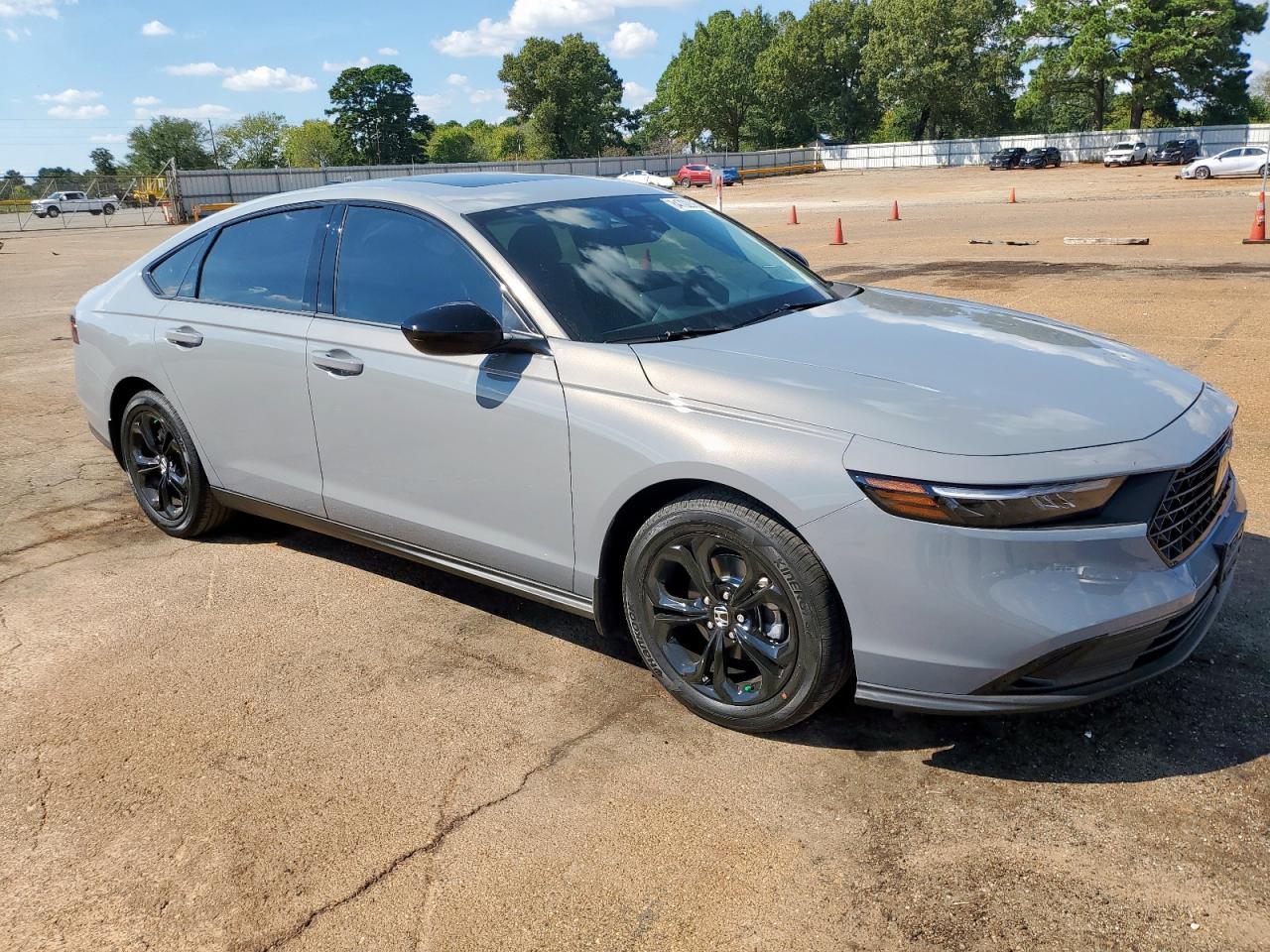 2025 Honda Accord Se - Image 4