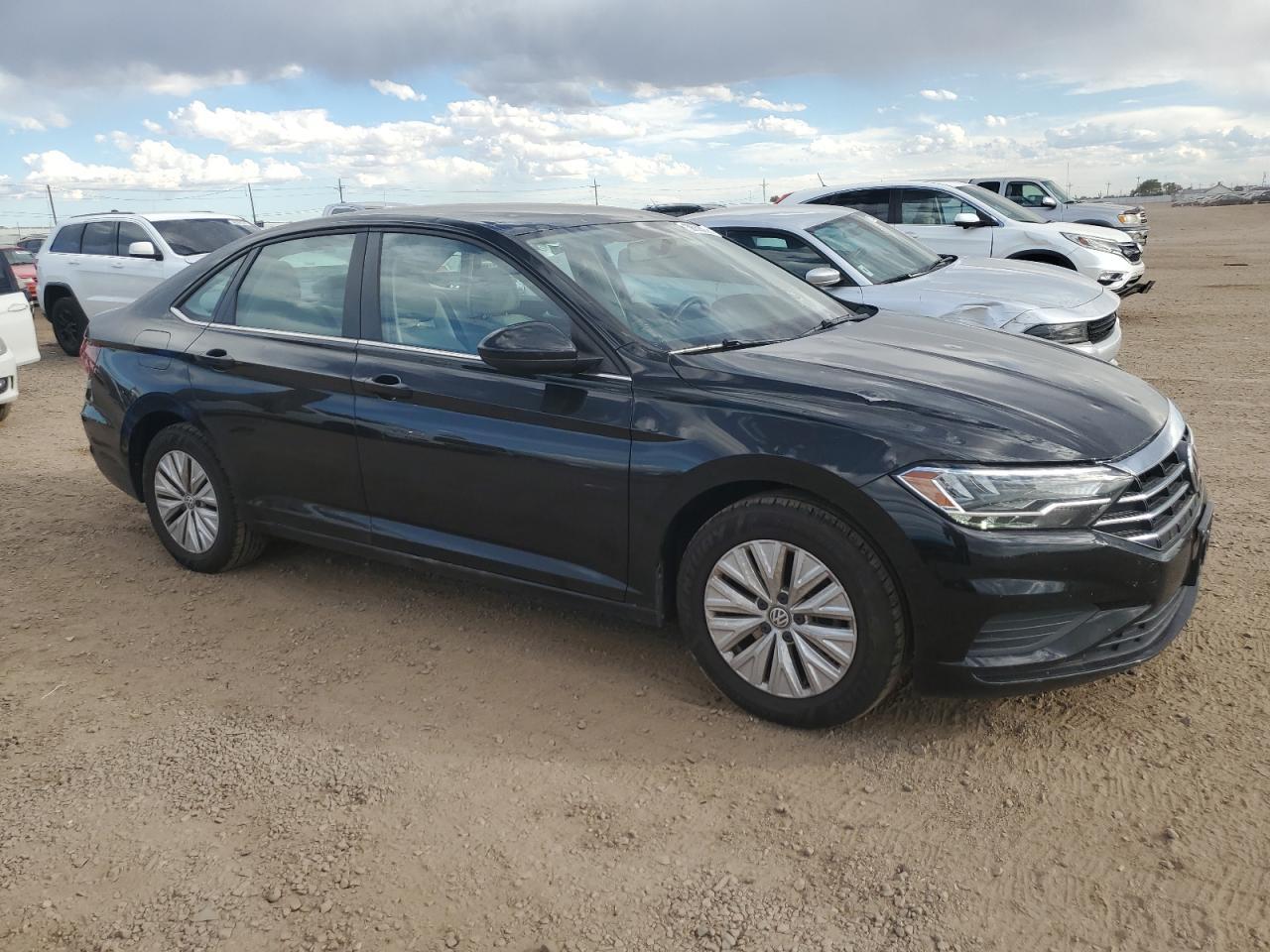 2019 Volkswagen Jetta S - Фото 4