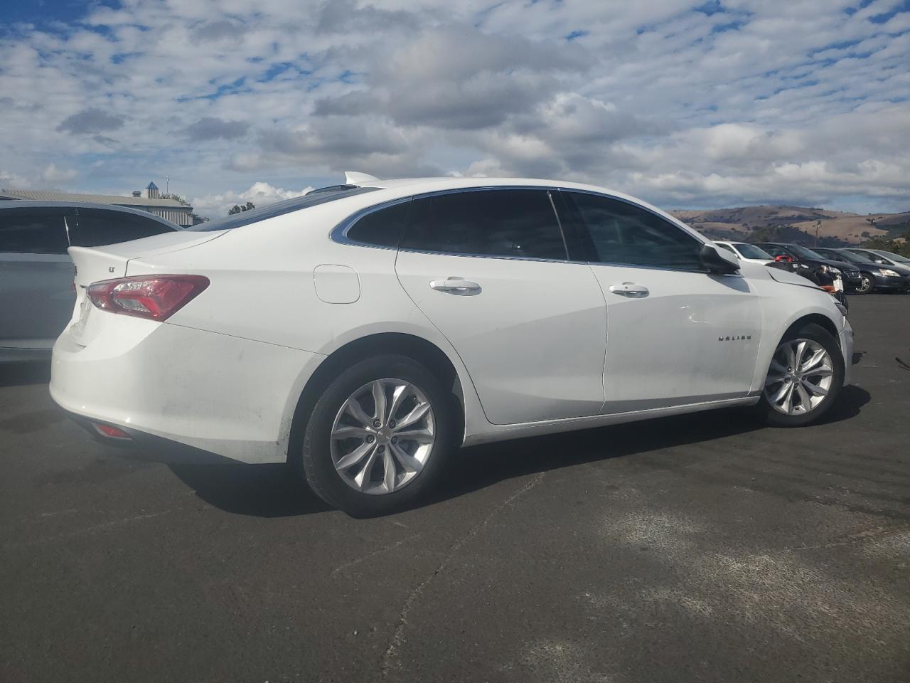 2022 Chevrolet Malibu Lt - Фото 3