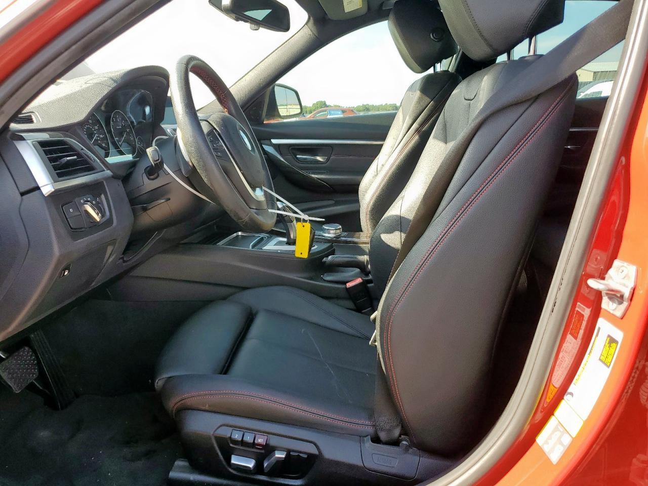 2017 BMW 330E - Фото 7