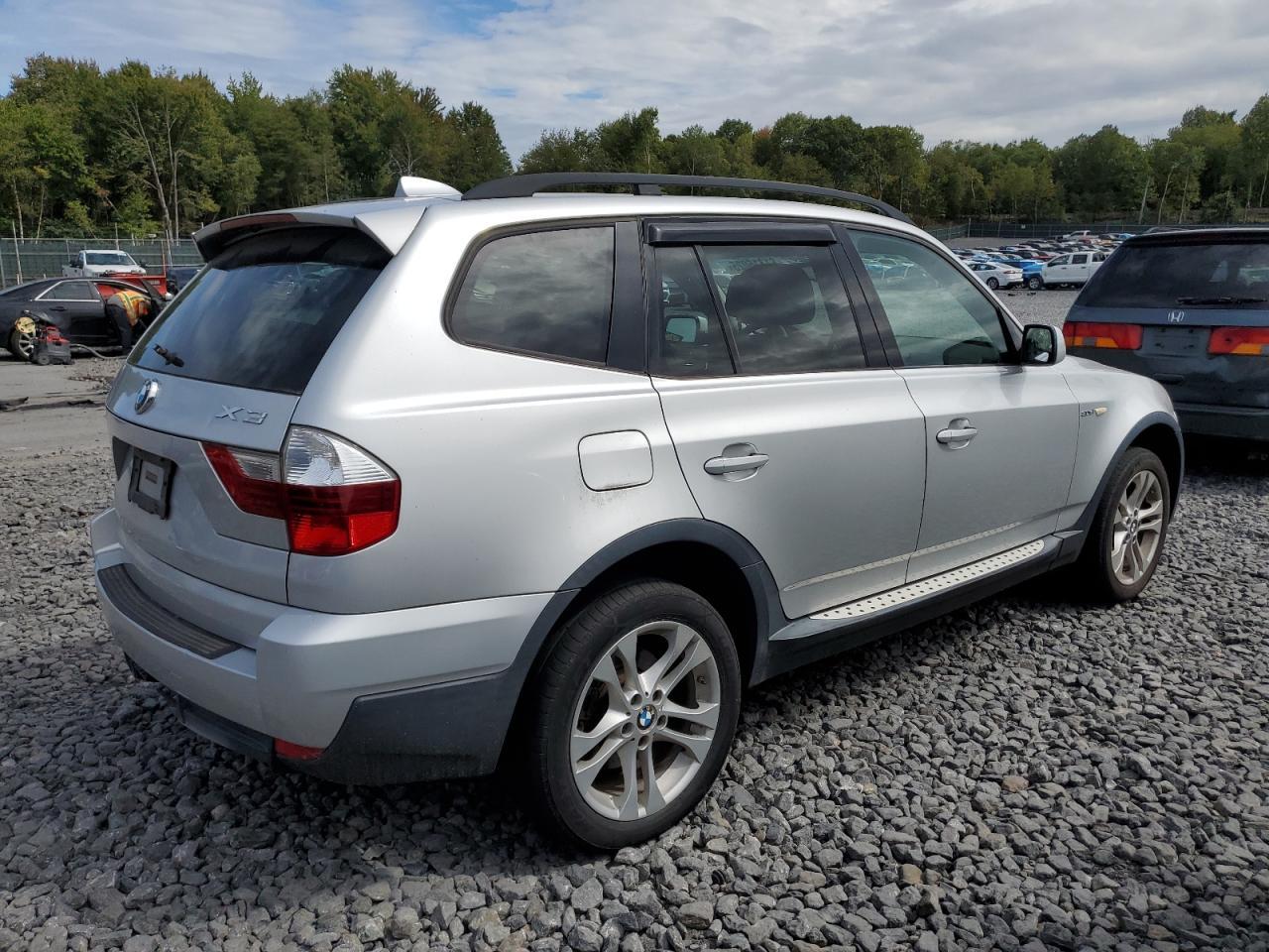 2008 BMW X3 3.0Si - Фото 3