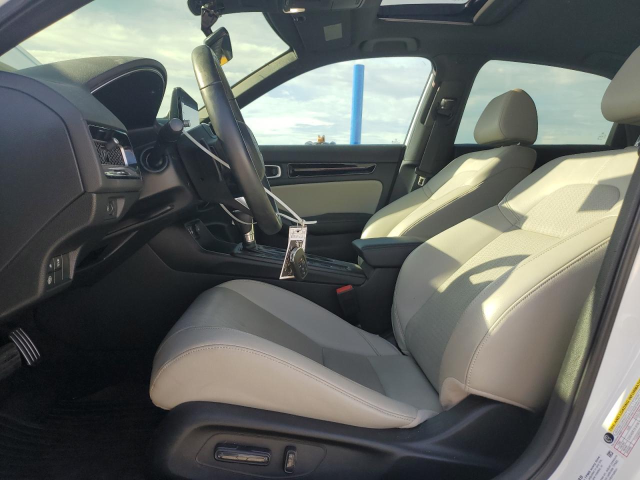 2022 Honda Civic Sport Touring - Фото 7