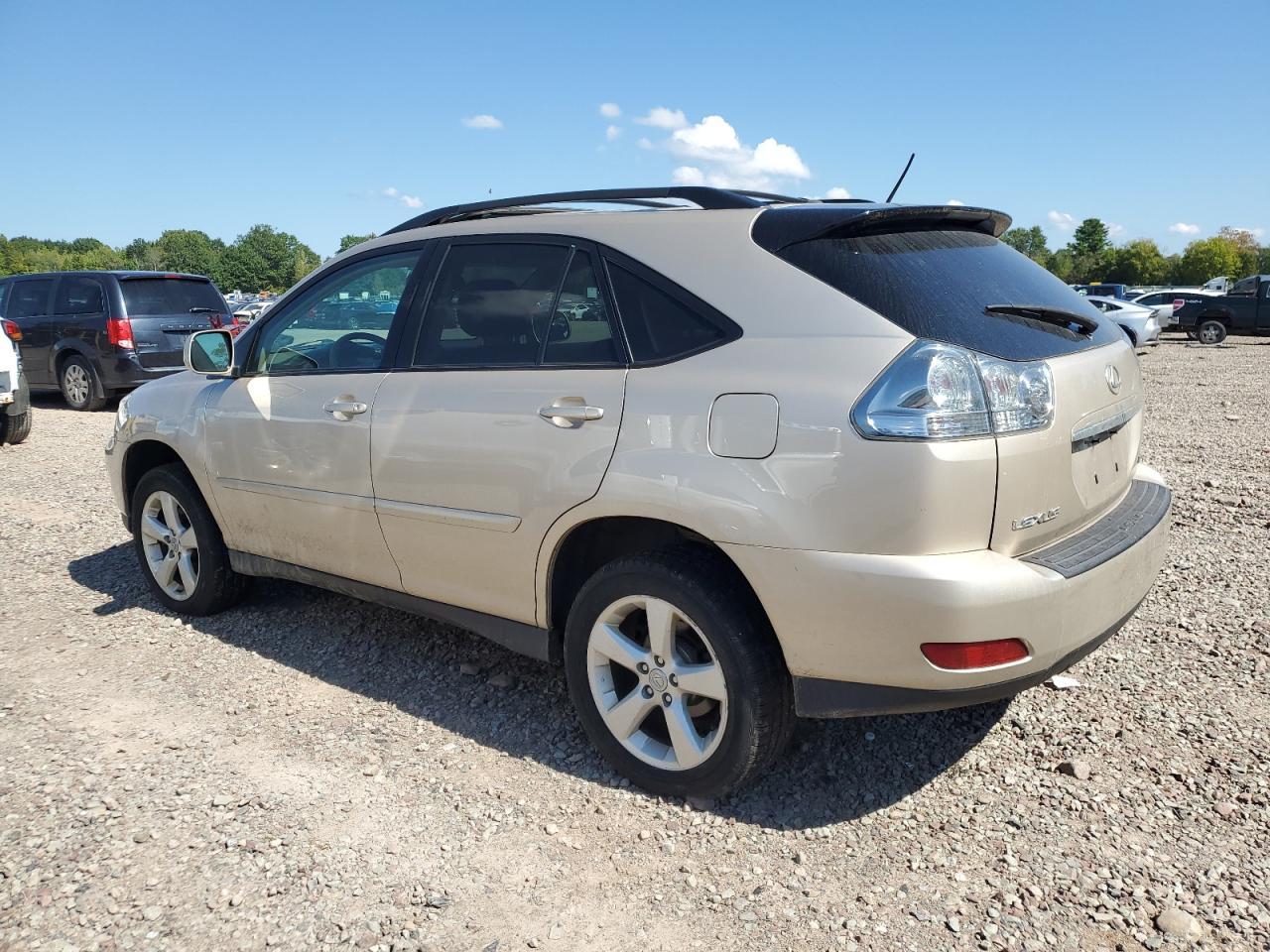 2004 Lexus Rx 330 - Image 2